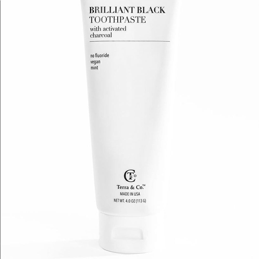 NEW brilliant black toothpaste activated charcoal